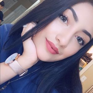 Meet your Posher, Veronica